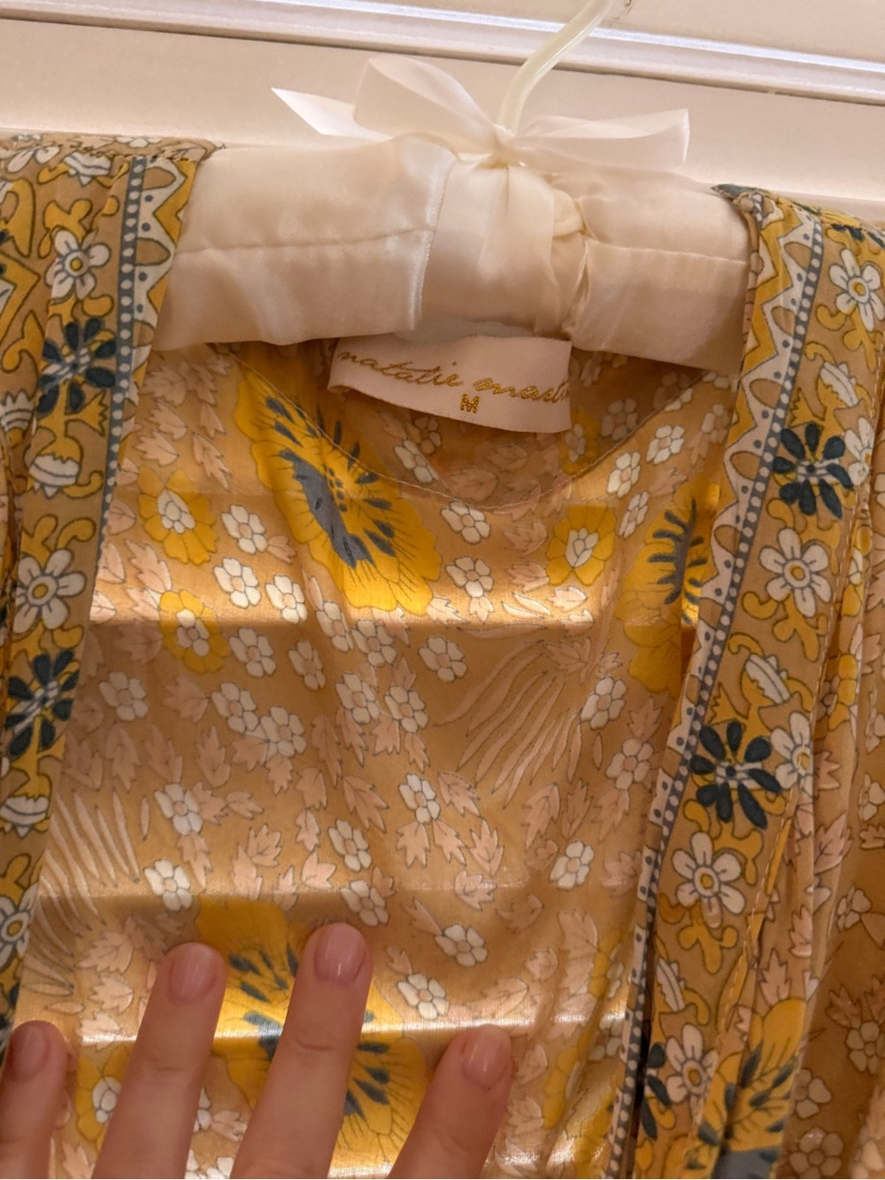 Natalie Martin Yellow and Cream Floral Satin Robe - Picture 2 of 5